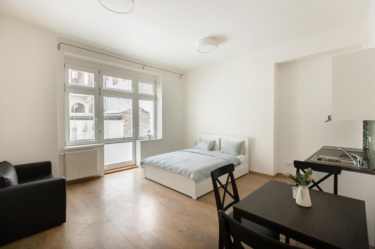 Apartament Cozy In Quiet Courtyard Near Charles Bridge *